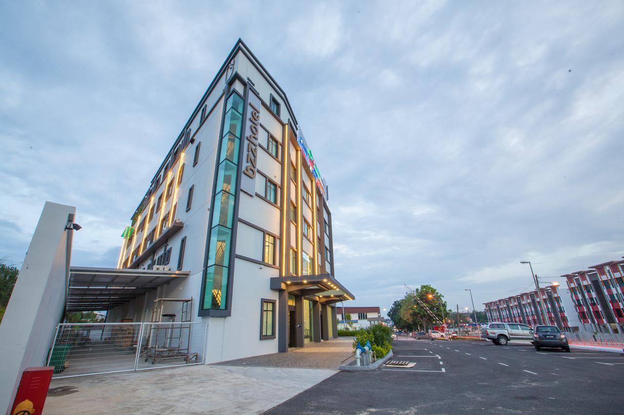 Bzz Hotel Skudai Zewnętrze zdjęcie