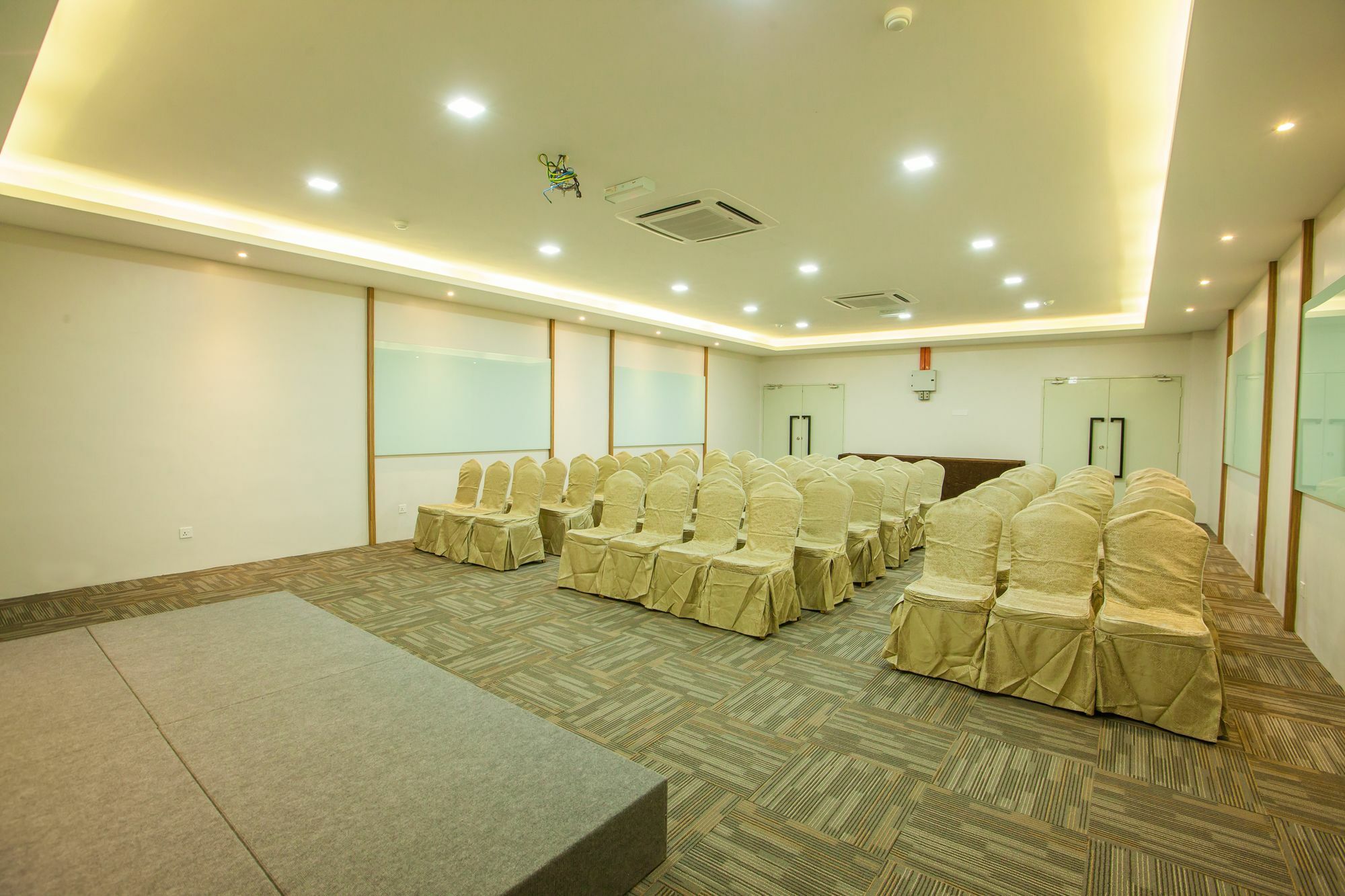Bzz Hotel Skudai Zewnętrze zdjęcie